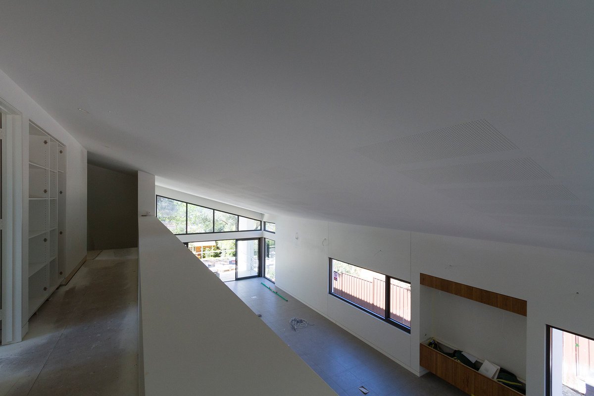 MonarchBuilding's tweet photo. Take a quick sneak peek at our progress on this Red Hill residence. It’s spacious and filled with light! See our Facebook page for more…
#Canberra #CanberraBuilder https://t.co/xC7Ujbd2SY