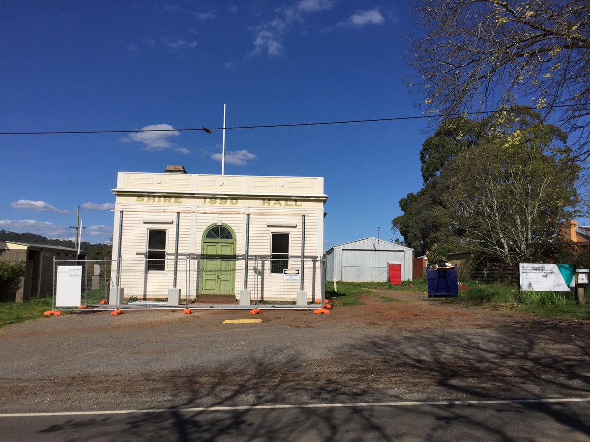 bradhooperarch's tweet photo. @HaymesPaint How great will this #heritage place look with #Haymes paint over it! Plenty of space for your sign between @RD_Vic (principal funding) & @bradhooperarch signs for your signage.
@JaalaPulford @MaryAnneThomas Aren’t #regional VIC businesses like @Haymes the Best! https://t.co/t5pDdkrBzB