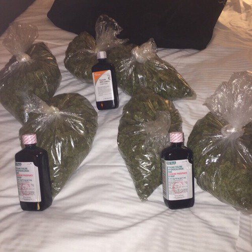 McColdy00's tweet photo. you need a pack? hit now (702) 500-4137 or (904) 601-4399 https://t.co/9ll9f47RD1