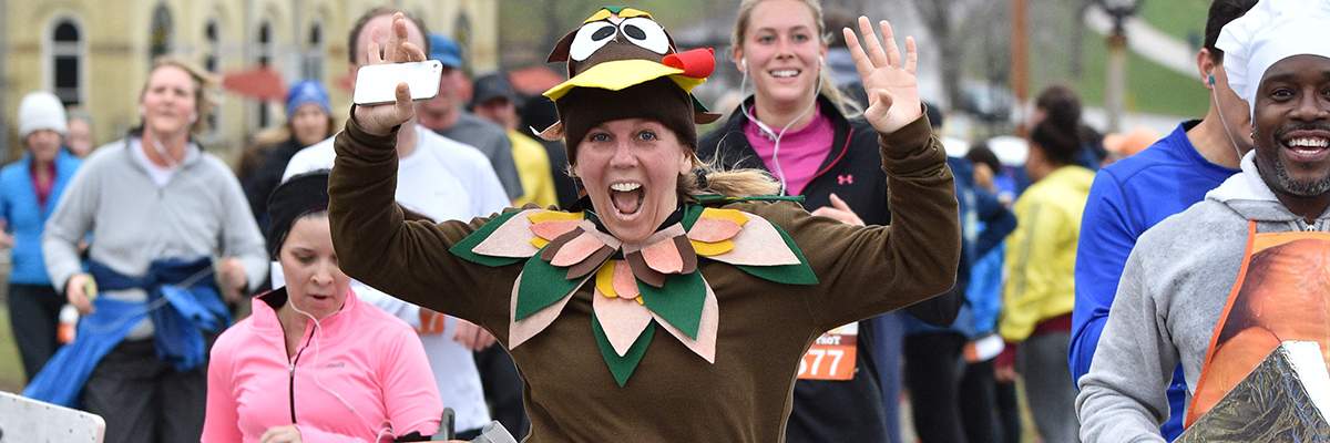 LOVERUNPHILLY's tweet photo. Where are you turkey trotTing this year? https://t.co/wNweayd96c
#loverunphilly #turkeytrot #runningphilly https://t.co/2S4LR9L7vi