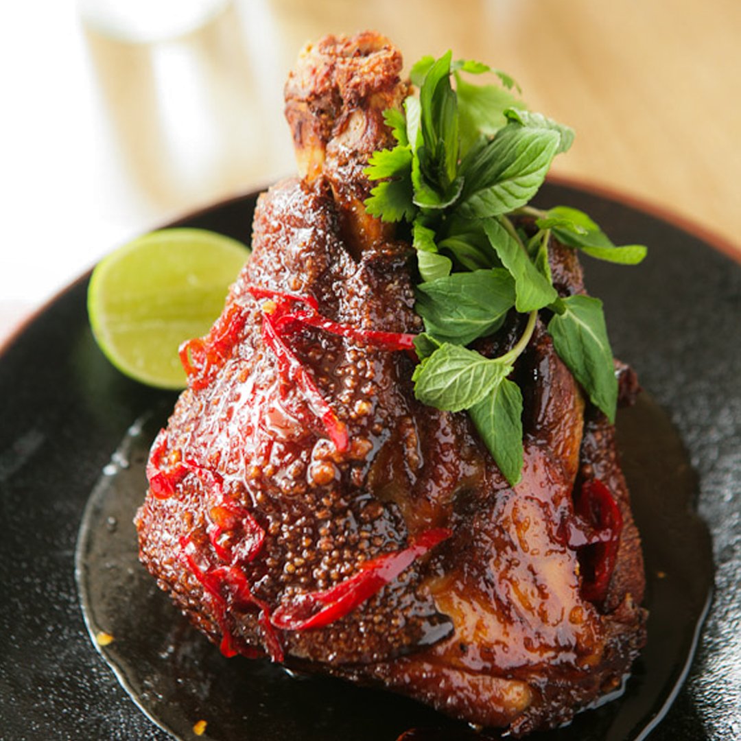 We have something BIG in store for you!
.
The Pork Hock, the big daddy of them all! Braised for 2 hours before they're flash fried to make the skin crispy, this dish is served with a sweet and sour tamarind sauce and 3 types of mint.