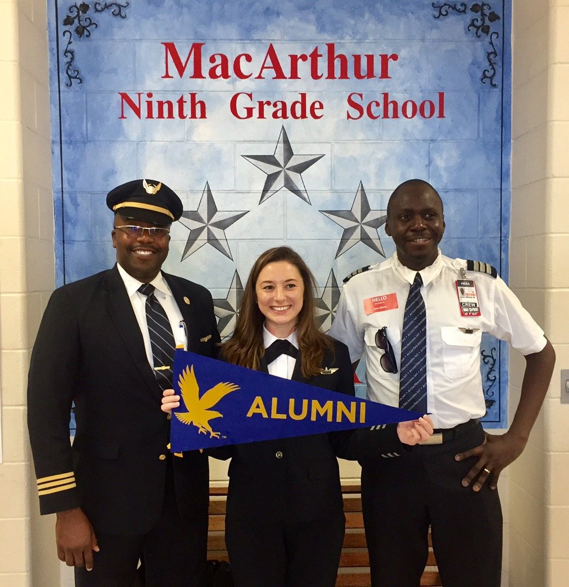 ERAU_Alumni's tweet photo. Xavier “X!” Samuels (’96, DB), Gabriel Hoekstra (’14, DB) and Jean Mbog ('13, WW) went to Career Day at MacArthur 9th Grade School in Texas to inform students about some of the professional opportunities in aviation. Post your community service photos with #EaglesHelp! https://t.co/2GURxmHtF1