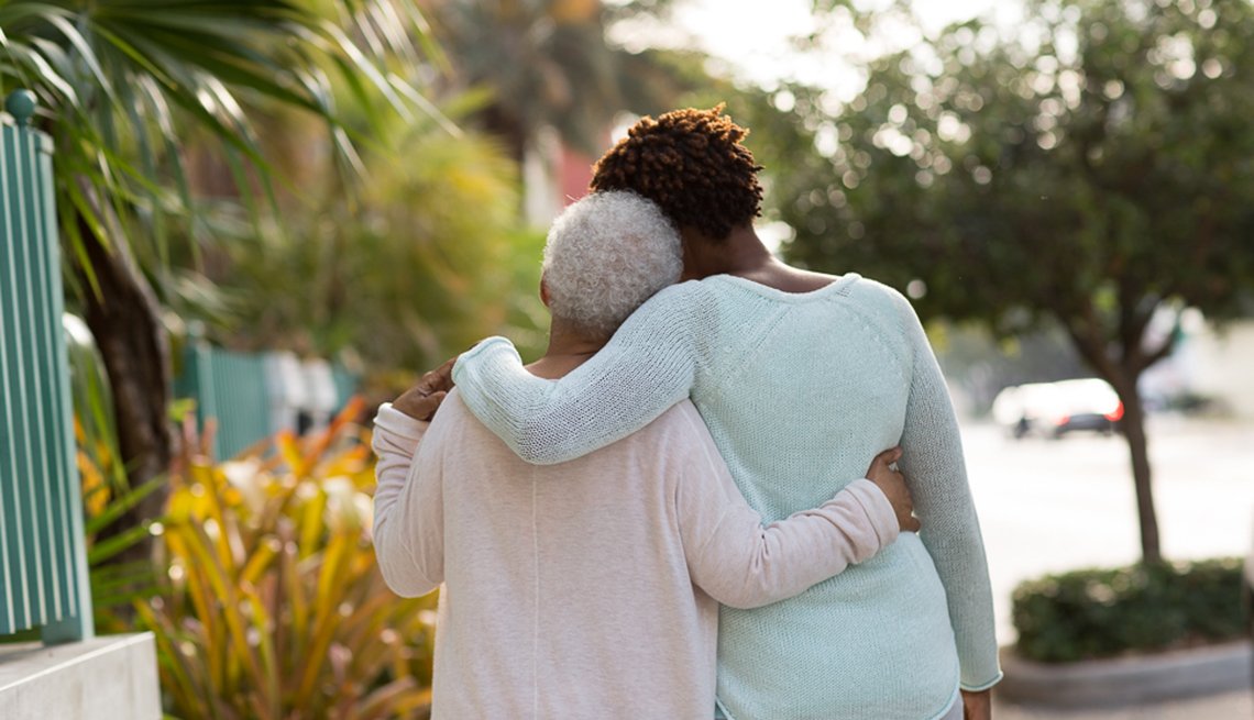 Just getting started with your #caregiving? You can download the #AARP Prepare to Care Guide here: aarp.org/caregiving/pre… #AARPHereWithYou