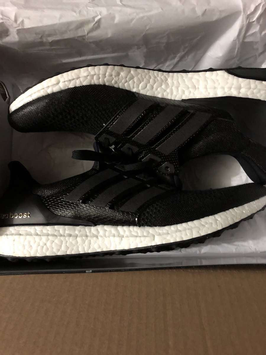 D_Gaffan's tweet photo. J&amp;D Black 11.5 Ultra Boost 1.0. Details on this pair are ridiculous. #boost #boostvibes #boostszn #boostonly #boostOG #boosts #GOAT #stockx #kicksonfire https://t.co/bsDGdUGWoe