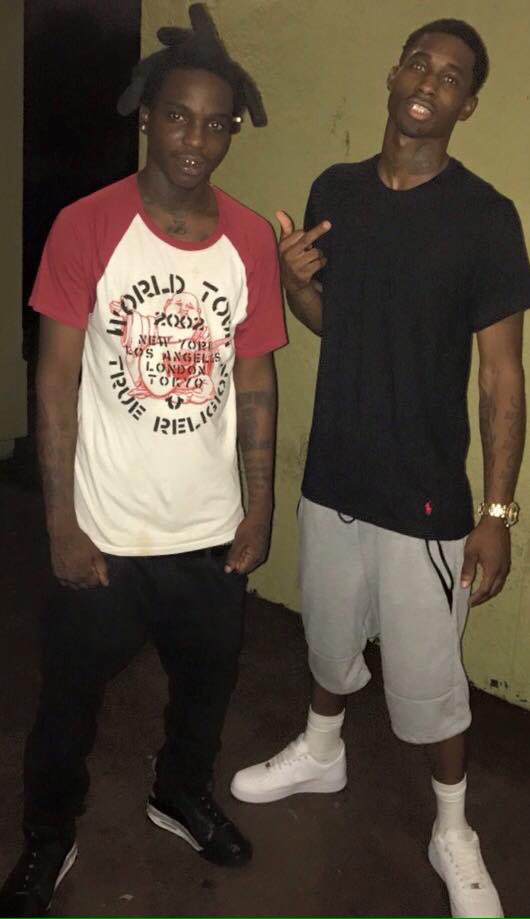 HBZCilap's tweet photo. S/O to @CclipBeatz The Prod. of my First Single off my upcoming Mixtape Jaded Up #Hbz #Cilap #CclipBeatz https://t.co/lAltWAYWMC