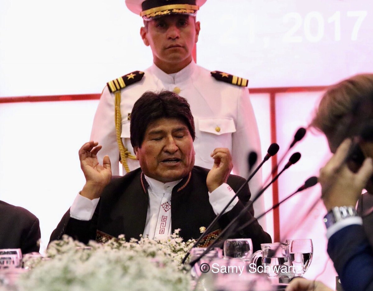 samyschwartz's tweet photo. #Hoy día en el  GECFBolivia. Cuando la cámara es más rápida que el 👁 @evoespueblo @Prisi41Quiroga @RaulPenaranda1 @fzaratti @AndrsGomezV @CFValverde @meryvaca @JohnArandia @nancyvago @tonnylp @waberazain https://t.co/qqz8mmndT0