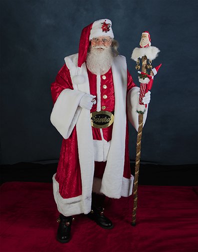 jacko726's tweet image. Taking Selfies with Santa at The Plaza in Evergreen Park tomorrow from 10:00 to 12:00