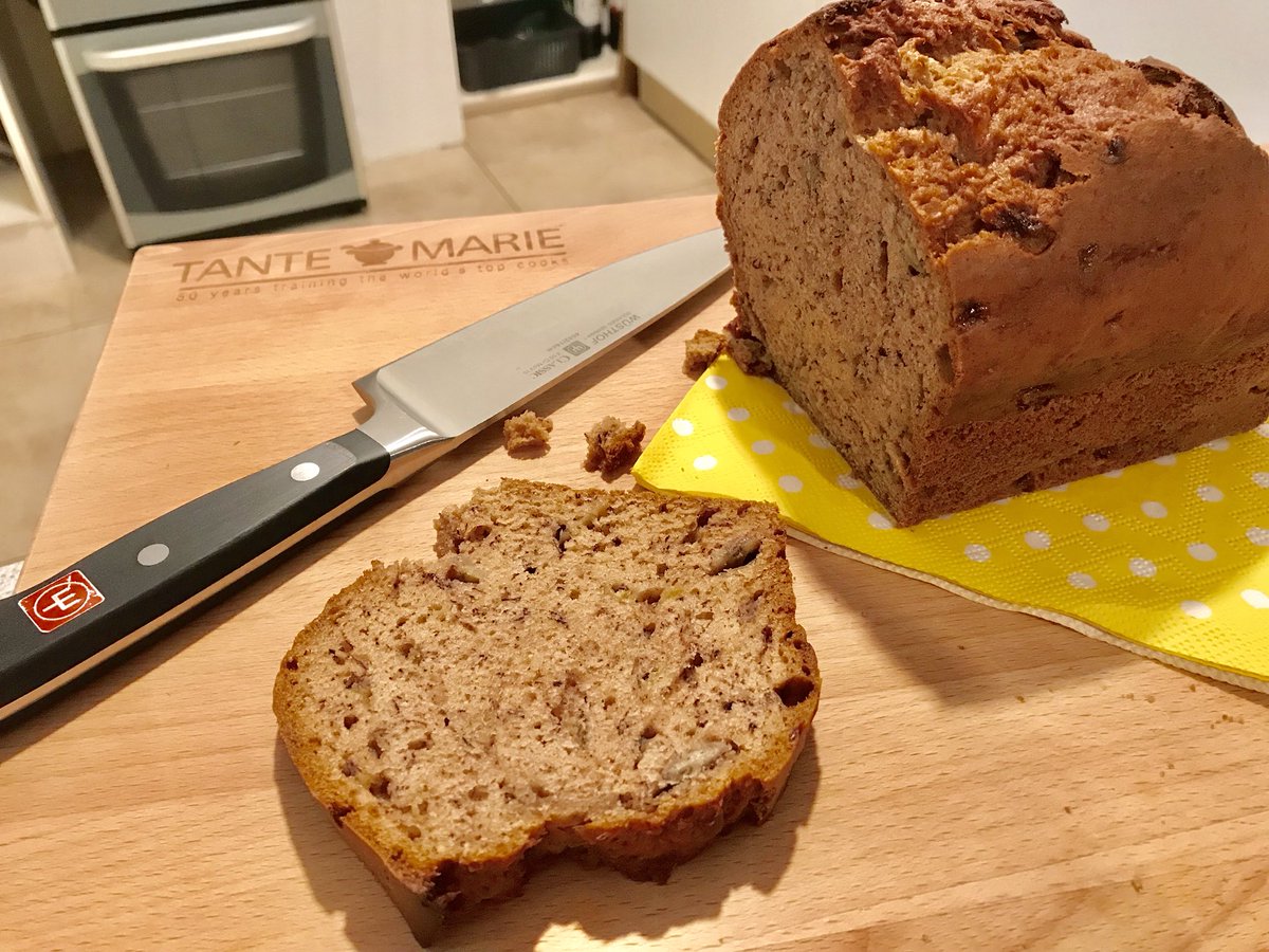 spongeworksuk's tweet photo. Tuesday night is banana cake night #spongeworks #bananacake #cake #baking https://t.co/FgaqDmOl1P