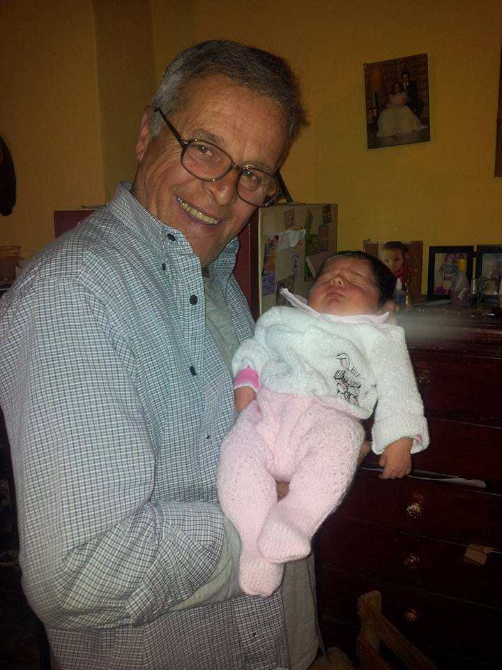 machouruguayo22's tweet photo. @C5N @BallesterDani @DIEGOPFERNANDEZ @andresrepetto #DANI DIOSA DE MIS MAÑANA Y #DIEGUITO CAPO DE LAS AUTO VIAS Y CLARO EL #REPECHO DIGO #REPETO CAPO DEL LO INTERNACIONAL HOY CONOCI MI NUEVA NIETA FELIZ COMO UN #LOMBRISSS https://t.co/dQPMGZu3qa