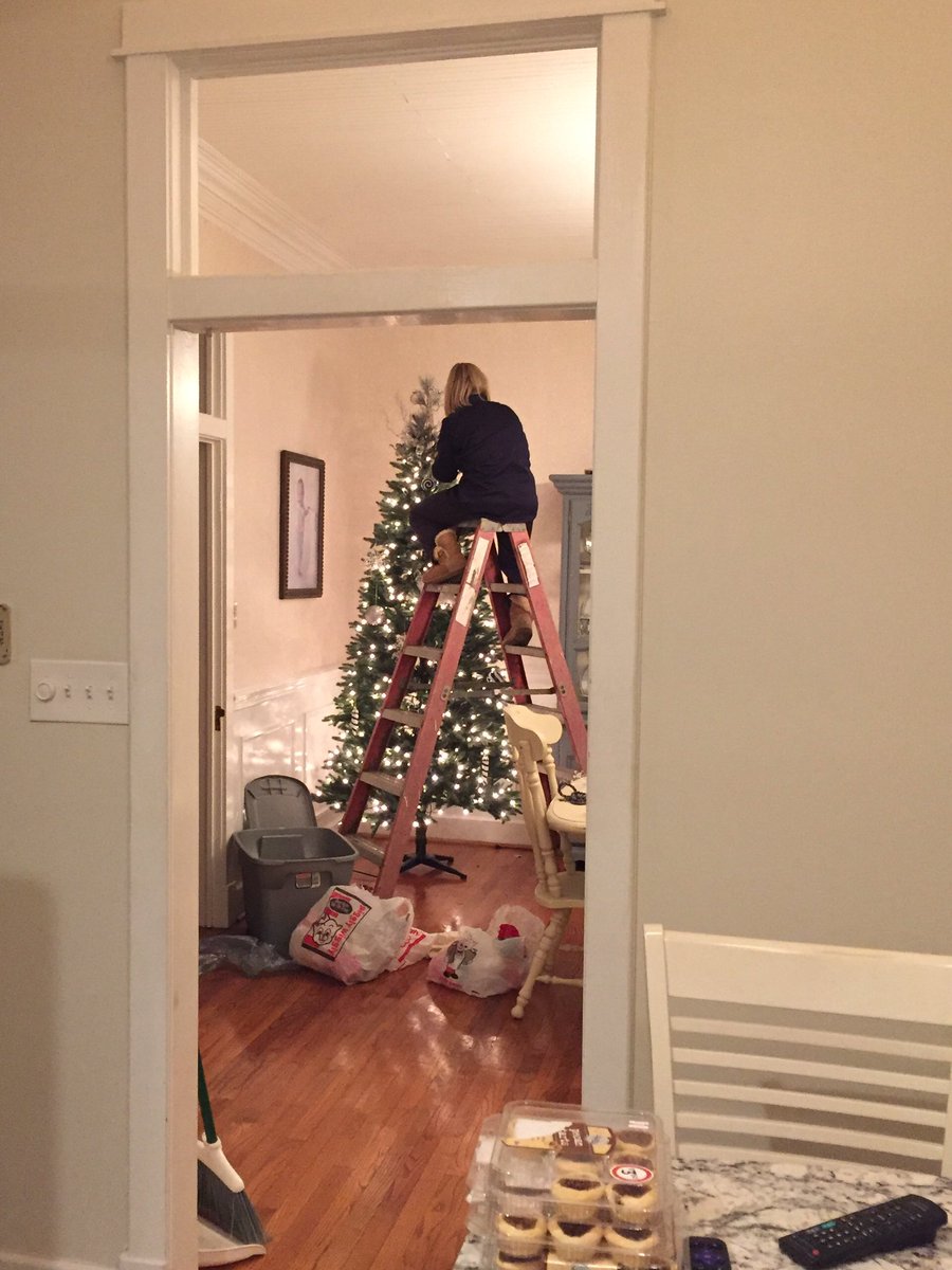 Btate1979's tweet photo. Real glad my wife works at a rehab facility. #medicaredays #shehasnone #brokehip https://t.co/DCZ9Bw28QH