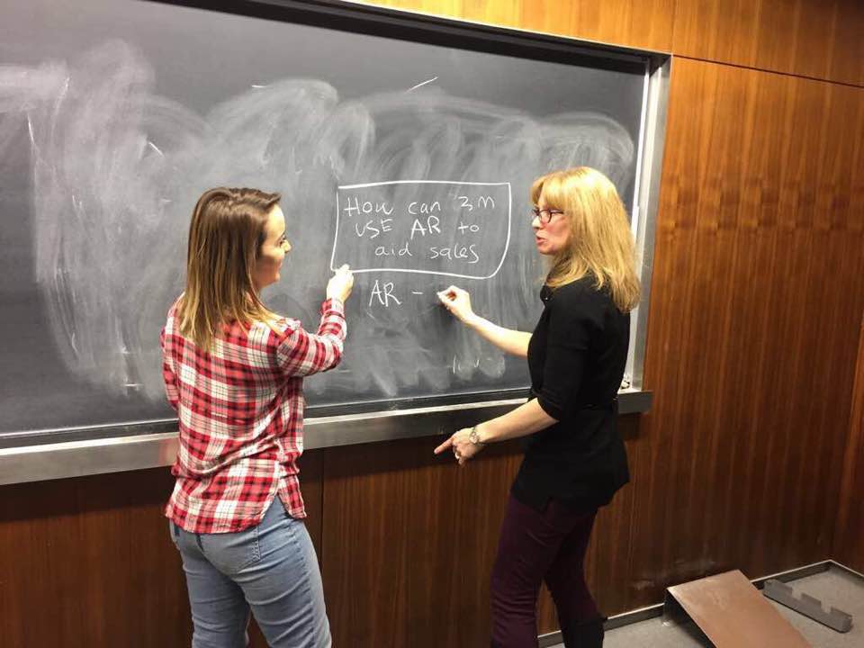 AnneMorinville's tweet photo. Photo Rally for the DeGroote competition - Team Peak Solution - working on cracking a case! @DeGrooteMBAComp #2017DCC #roadtoDCC https://t.co/OEWbxpmvol