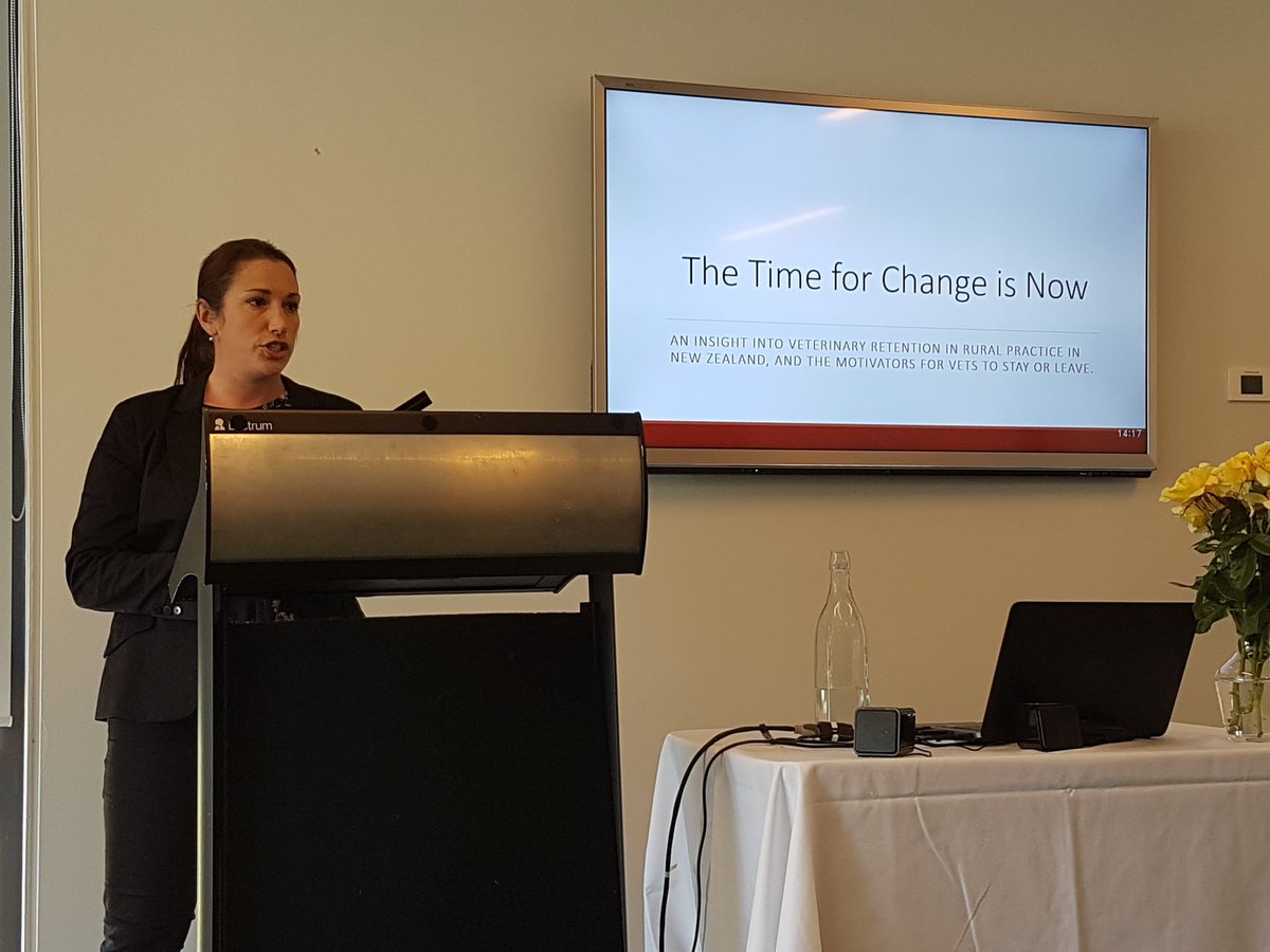 danyelhosto's tweet photo. @kristina_dykes paints a picture of the future considerations of the veterinary industry with retention of talent. @Kelloggleaders #kellogg36 https://t.co/REDJ31u1Fl