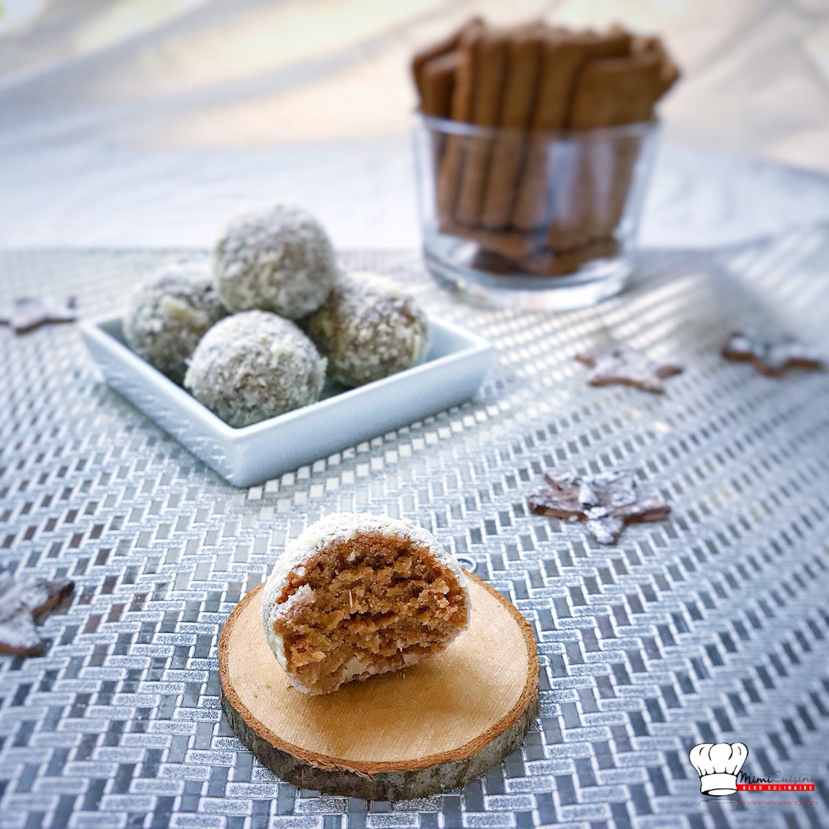 Mimi_Cuisine's tweet photo. @MoulinexFrance #companion #icompanion #companionxl #icompanionxl #minibolcompanion #cuisinecompanion #chocolate #noel2017 #merrychristmas #xmas #recipe - ... https://t.co/8msvDafWwU