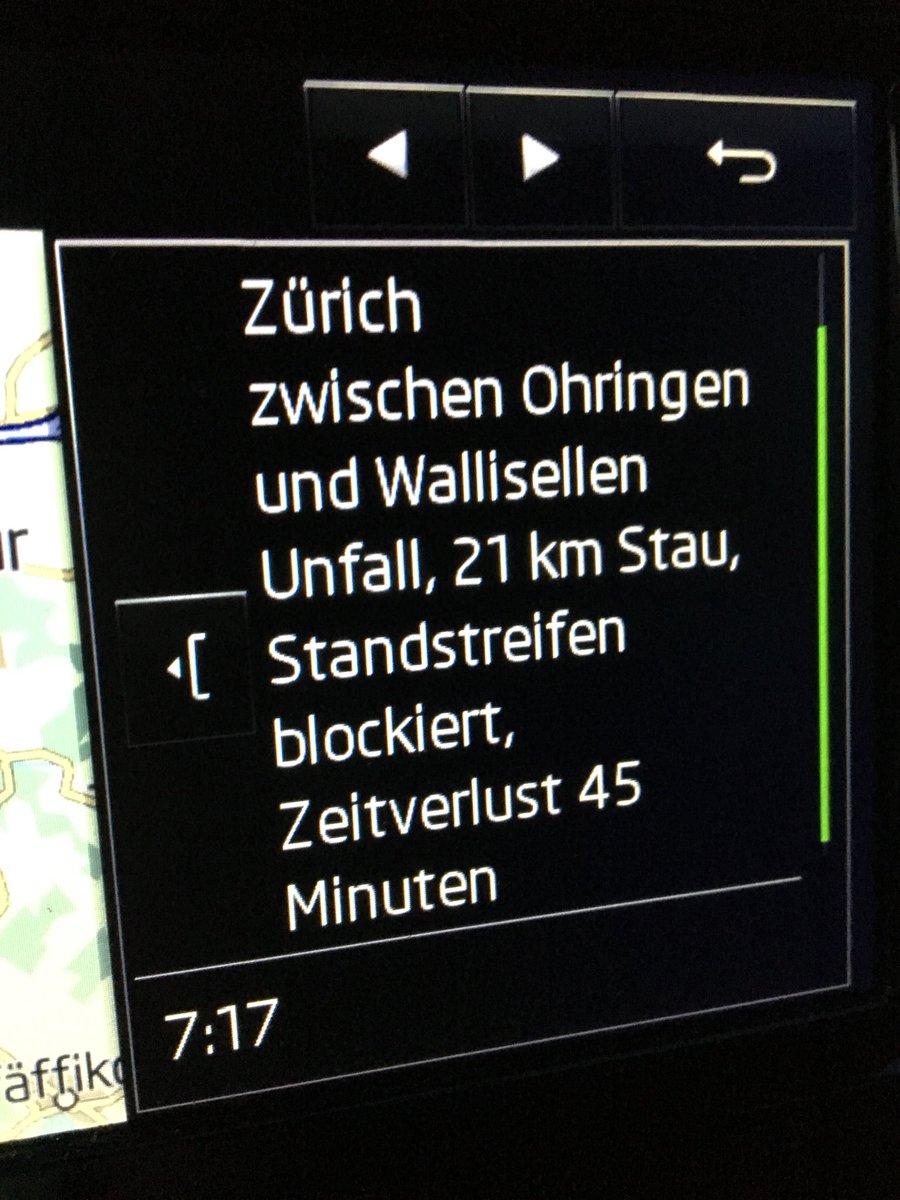 Berger_pbe's tweet photo. welcher vollpfosten hält tausende von der arbeit ab?! #nimmdezug #sorrychef https://t.co/0DrnzDfhVM