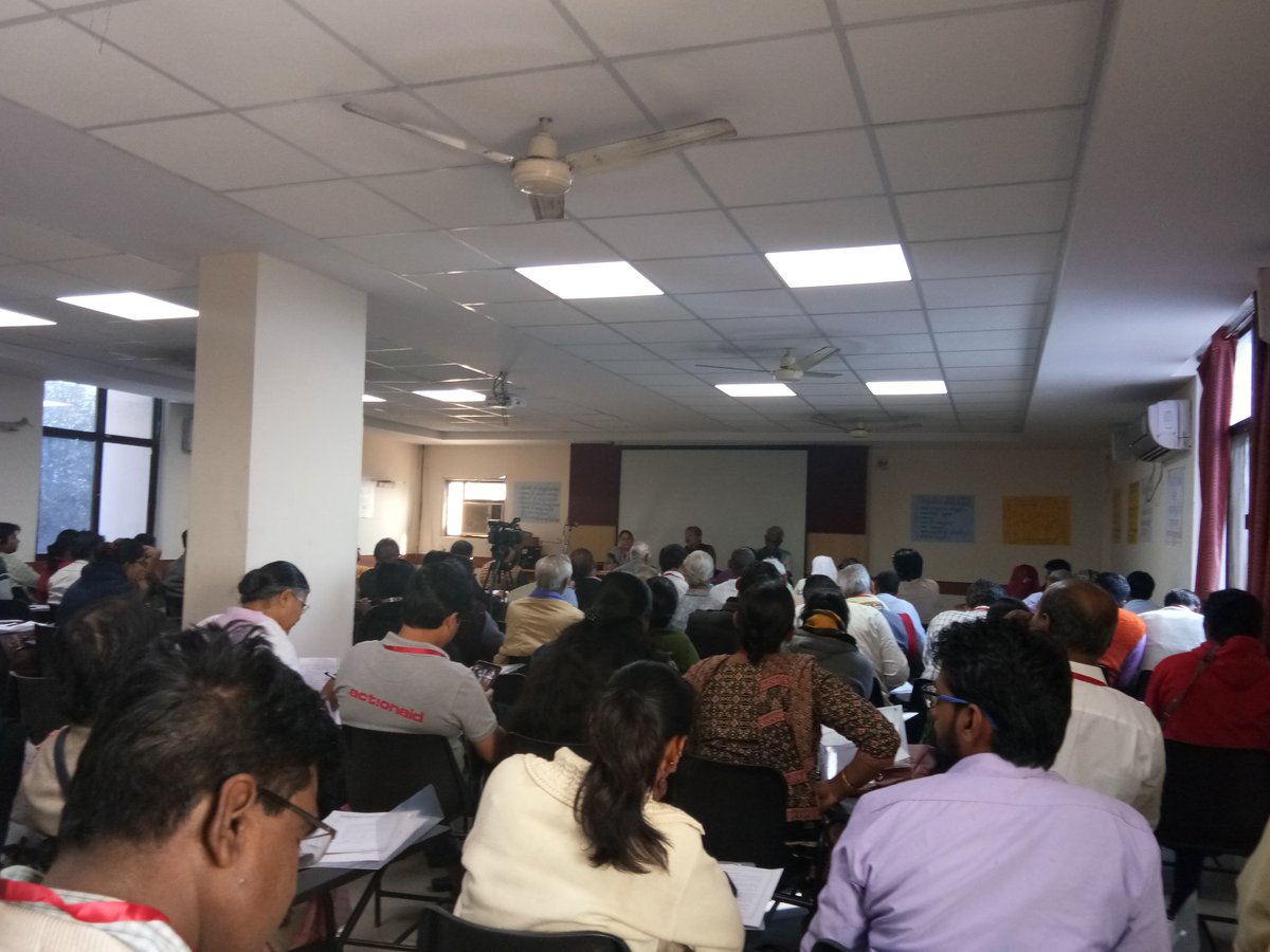 dharmendraind's tweet photo. National convention on #socialprotection by #workingpeoplescharter https://t.co/56vi7FV96Y