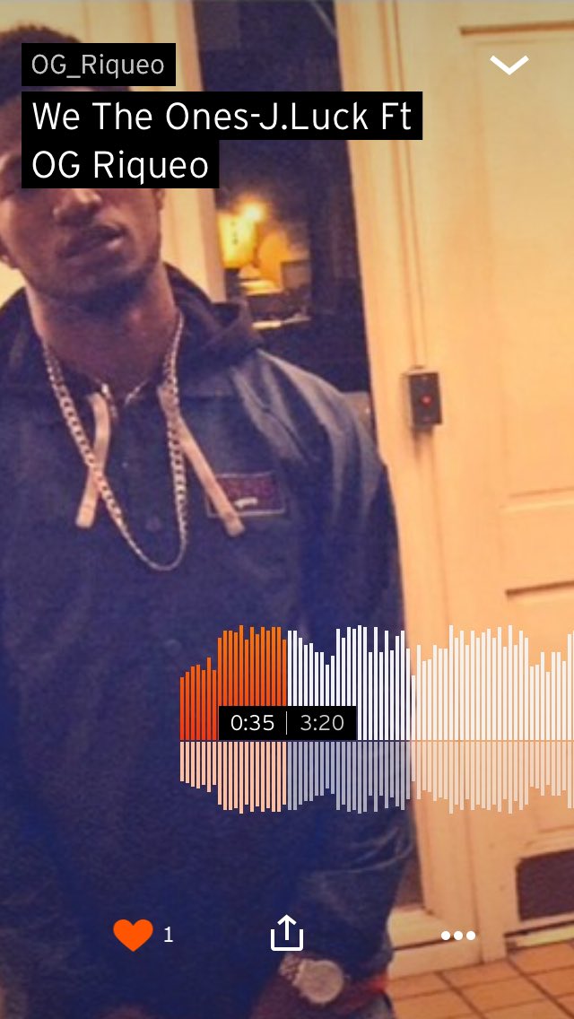 jluckselfmade's tweet photo. Go slap this ✅ #iEShit🤧🤧
#SelfMadeMoneyGang™💰💰 https://t.co/eK38xt4N1x https://t.co/2Cv2pzJeNU