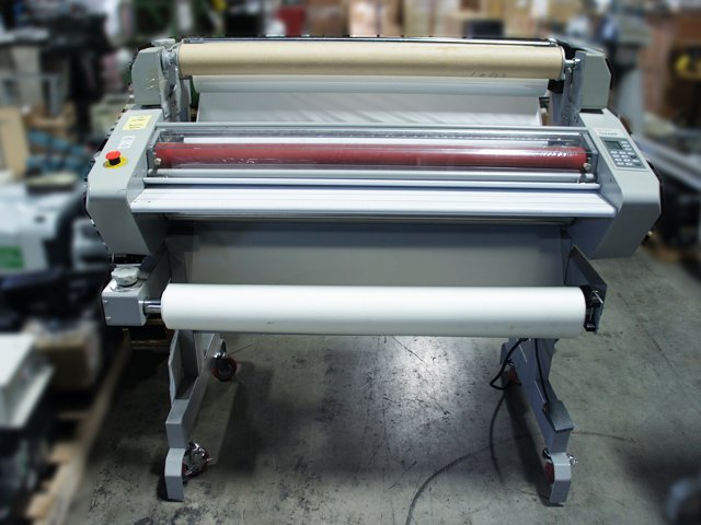 usedpresses's tweet image. For Sale: #GBC 1244WF Bindery &amp;amp; Finishing machine is now available at best price. To Know more call @ 1-800-268-6577 OR Email @ machines@printersparts.com OR Visit @ used-presses.net/product/binder…. Find more machines at goo.gl/aVnHCc #UsedFinishingMachine #UsedGBCMachine