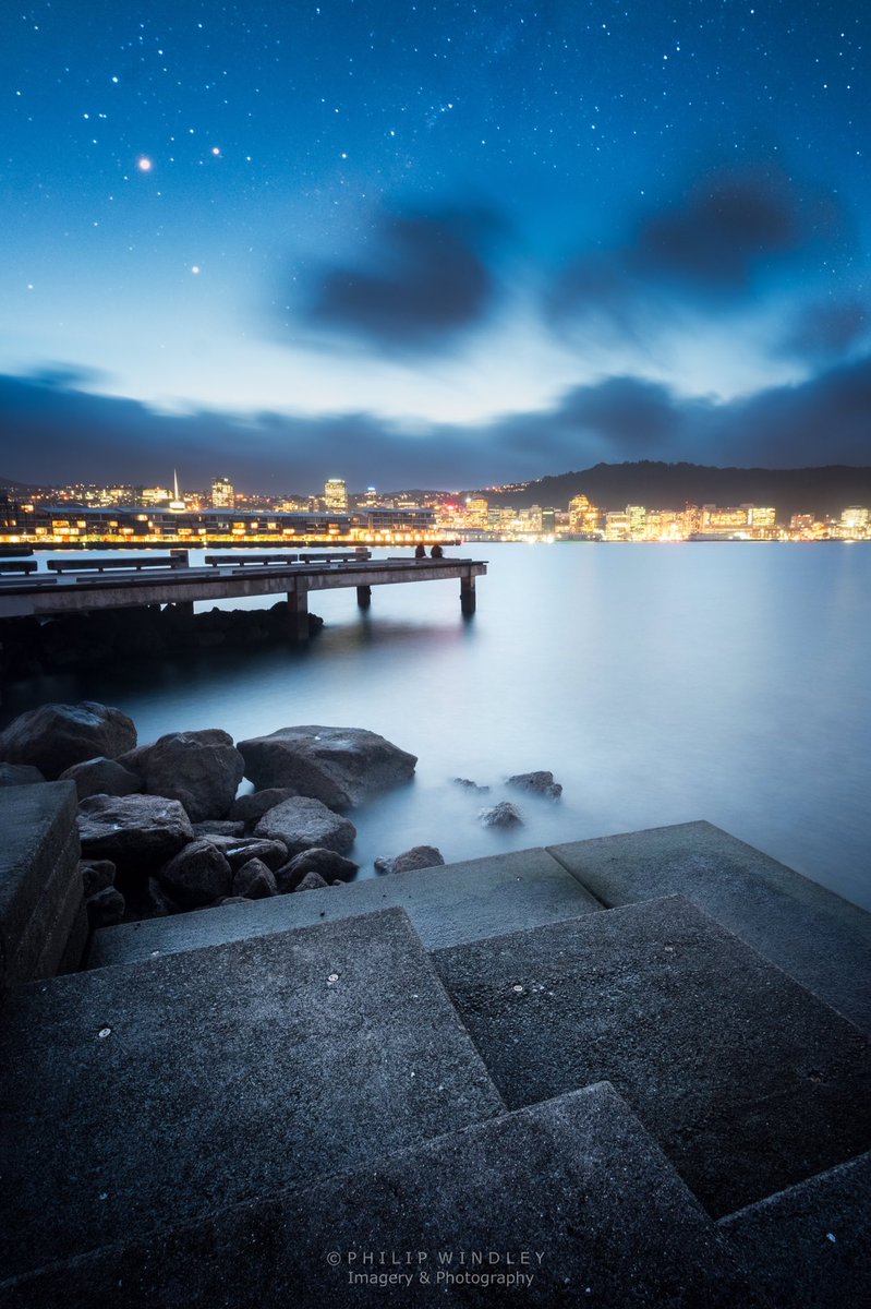 Nightglow in the city. 📷 by <a href="/photo_and_imgry/">Philip Windley</a> via #ShareMeWLG