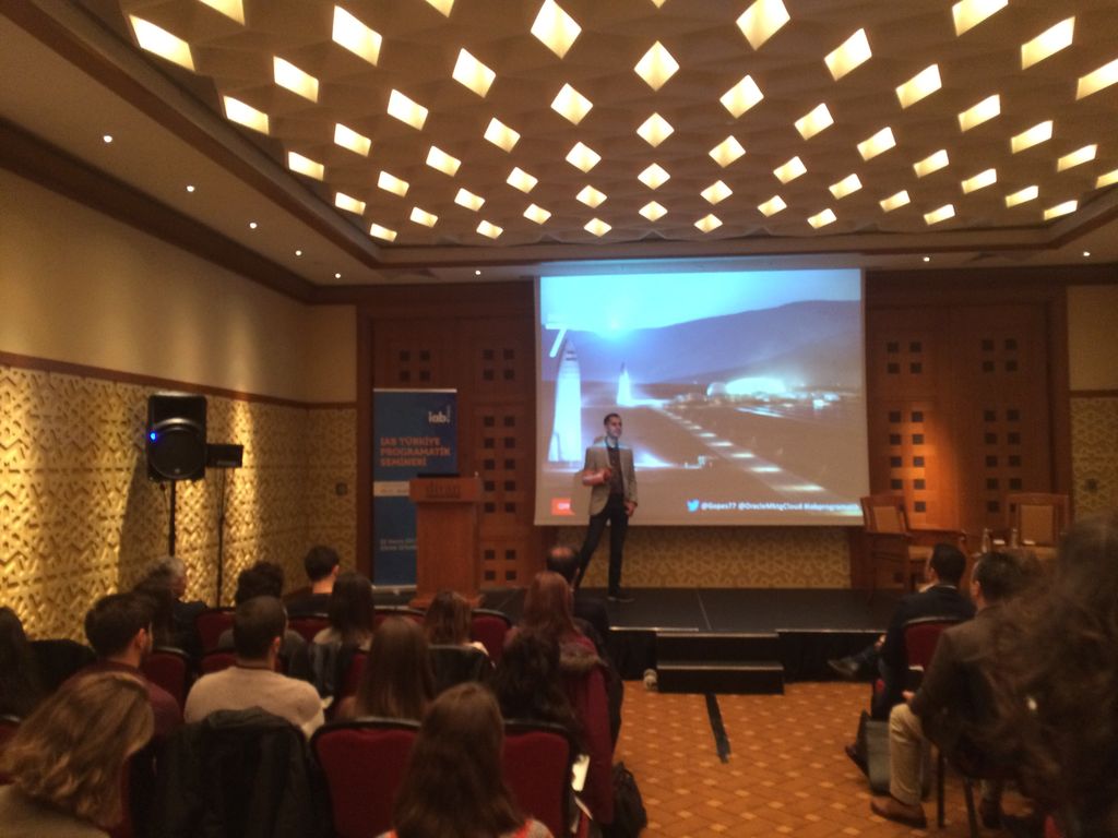iabturkiye's tweet photo. IAB Türkiye Programatik Semineri Oracle Data Evangelist Gopesh Raichura ‘nın sunumuyla başladı. #IABProgramatik @Gopes77 @OracleTR https://t.co/gpr7zjEOmT