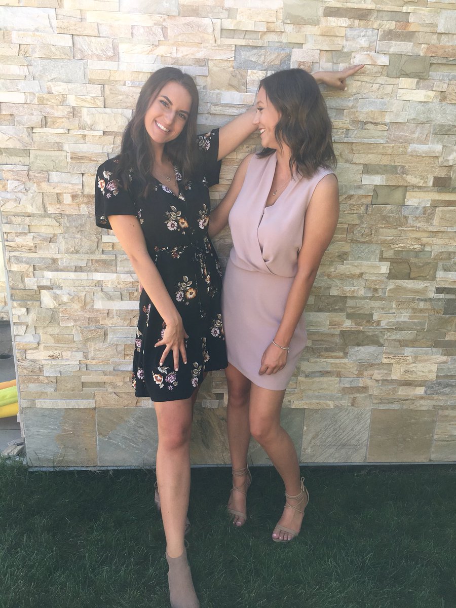 Elan_dl's tweet photo. Happy birthday to my best pal❣️❣️❣️ love you so much hope you had a fabulous day 💜😽 @alanaporetti https://t.co/YxNyc7BuLl