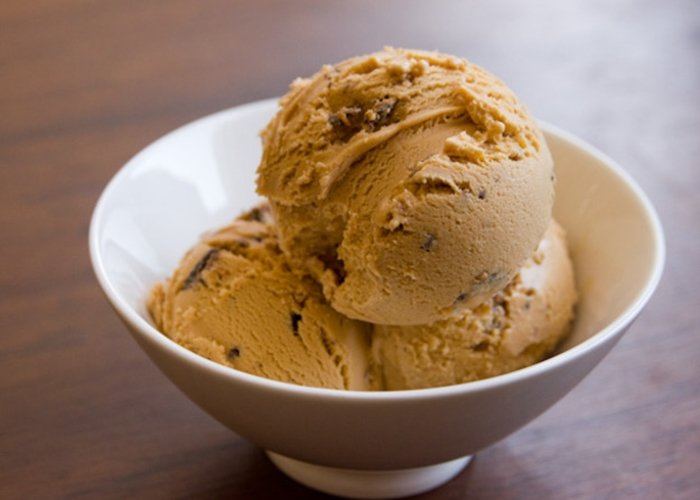 dogordo_'s tweet photo. Entre los gustos de helado cuál no puede faltar?

RT: dulce de leche.
FAV: chocolate. https://t.co/NgWNFy11kr