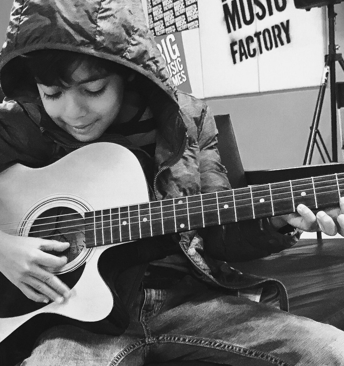 César Zuñiga 塞薩爾 🚵🏽♂️ (@zuniga_nyc) on Twitter photo <a href="/BKMusicFactory/">BrooklynMusicFactory</a> thanks for #teaching this #amazing boy the #love of #music #myrockstar <a href="/BKMusicFactory/">BrooklynMusicFactory</a> thanks for #teaching this #amazing boy the #love of #music #myrockstar