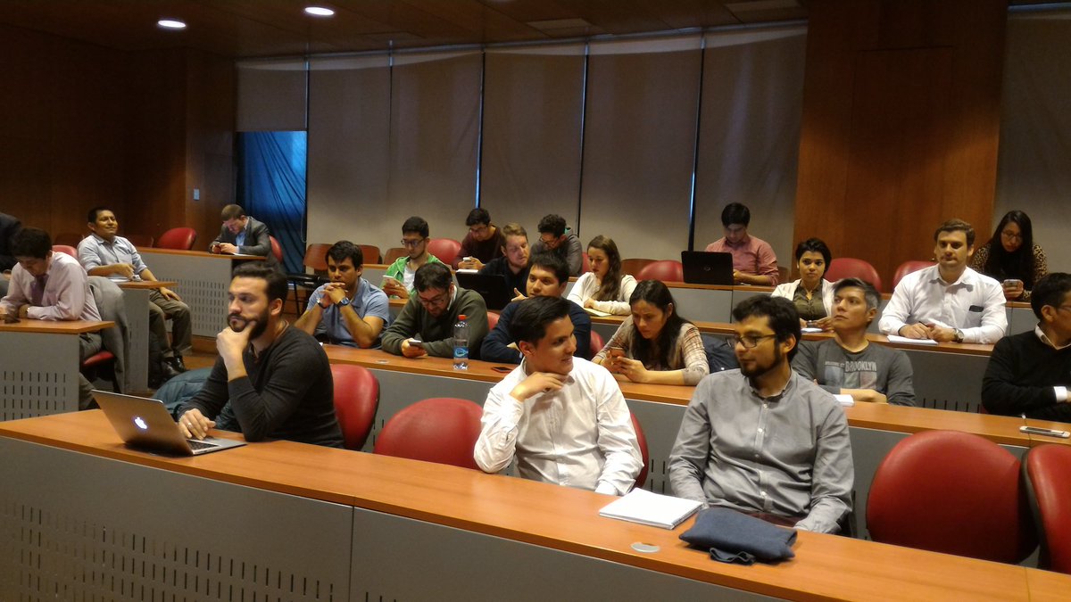 hdroguett's tweet image. Asistencia en #bigdatachile