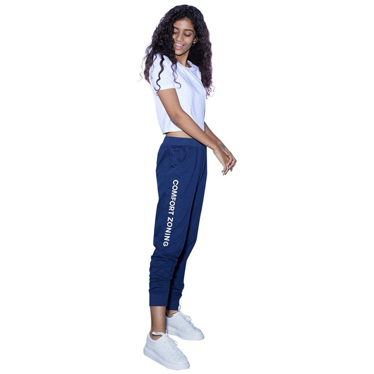AmazonFashionIn's tweet photo. Look back in langour. Go Smurf blue in this athleisure suit, perfect for lounging around the house. #StyleTrip with @sonamakapoor @RheaKapoor @WeAreRheson https://t.co/mZzmtjtGTg 
#AmazonFashionFinds #AmazonExclusive #AmazonLoves #JustLaunched https://t.co/ZYEvew3zW5