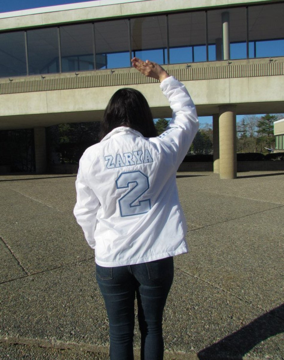 FayaYoussef's tweet photo. In Spring '13, you couldn't tell me NOTHING 😂 #NeoLife #ZaryaMade #MSU36 https://t.co/FmI2Ad9TCk