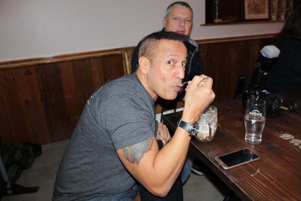 Great time hanging with the Tribe at the <a href="/ChazandAJ/">Chaz</a> Monthly Meal at @BrewportCT in #Bridgeport! Love the food and the beer! #WhateverRocks