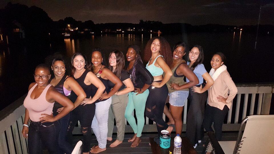 FayaYoussef's tweet photo. A little Spring '13 line sister lovin 🤗

#Spring13diditbest #OutOfTheJungleAndAllOverYourTL #MSUappreciation #MSU36 https://t.co/4PITOxxxLD