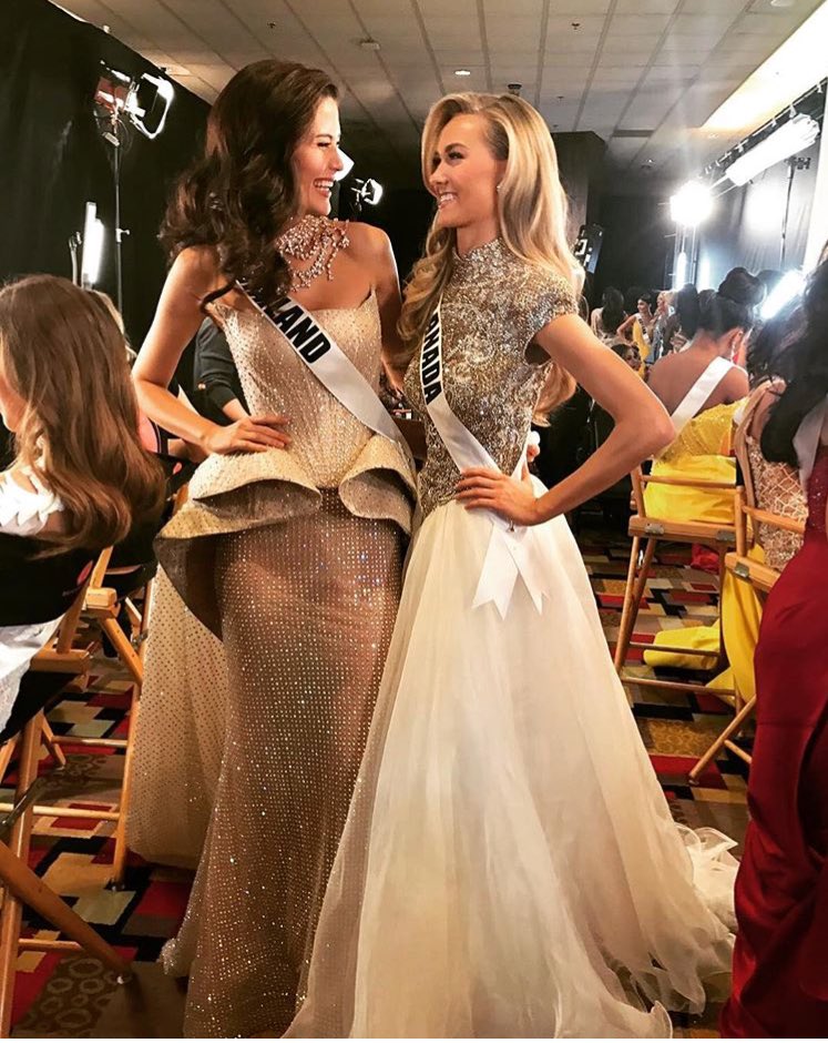 KalyamonJipata's tweet photo. มง มง มง มง เท่ง มง #MissUniverse #Thailand ฟาดมากกกกกกกกกก กราบ https://t.co/mI0ave450o