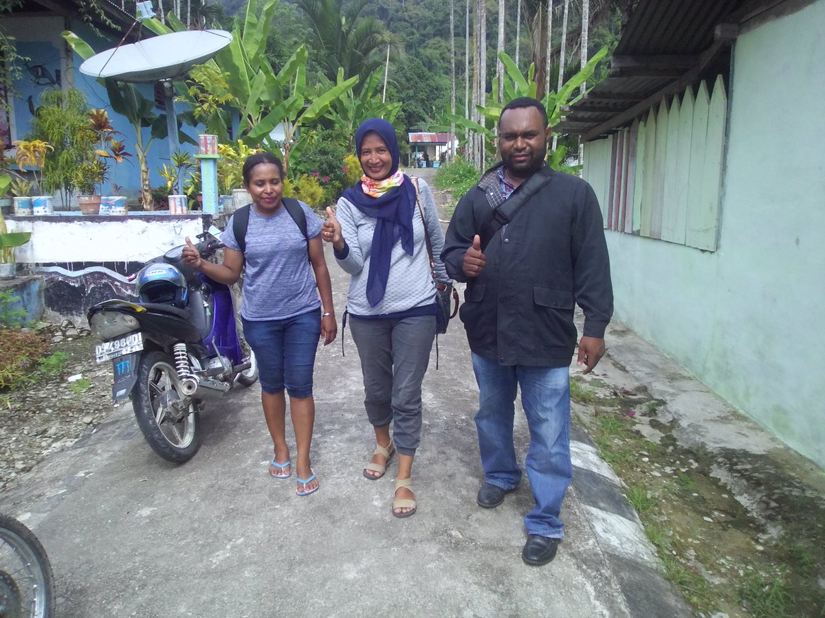 #ManfaatDanaDesa Monitoring TA PSD Papua Barat <a href="/jokowi/">Joko Widodo</a> <a href="/EkoSandjojo/">Eko P. Sandjojo</a> <a href="/taufikmadjid71/">IG : taufik.madjid</a> <a href="/taufikmadjid71/">IG : taufik.madjid</a> @fachrilabalado
