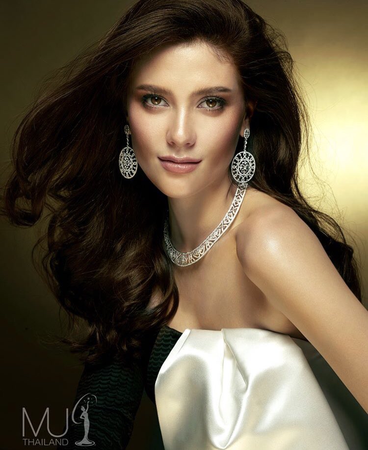 TorToey_Smile's tweet photo. แทคควรพิมพ์เอง #MissUniverse #Thailand https://t.co/YxQgzUXICo
