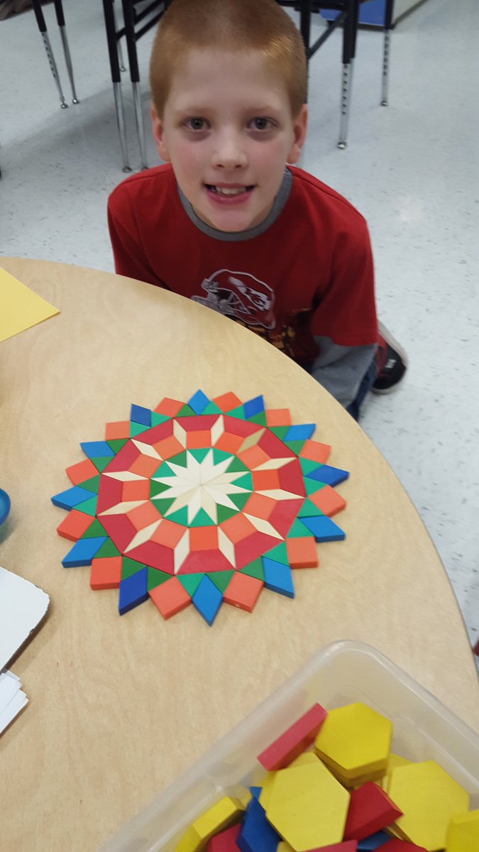 wright_with_isd's tweet photo. Blessed w/ Grandparents and special friends today! My Gma included! Mosaic building and math games make for an easy finish to the week. #ISDstrong .@Mill_Creek_ISD .@ISD5thGrade #family https://t.co/IK7EgL29hI