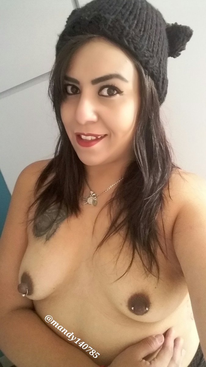 mandy140785's tweet photo. #SiGuardasElSecretoYo te sigo dejando el #MartesDeTetas  #ChiquitasPeroBonitas #EsLoQueHay https://t.co/SUOp1cLQtH