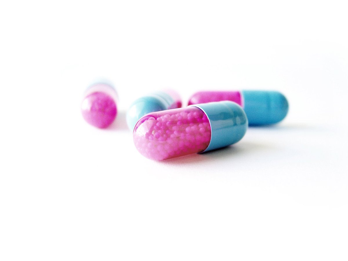 COFEPRIS's tweet photo. #MedicamentosGenéricos pueden variar en color y forma, pero son iguales en calidad, seguridad y eficacia.
@sanchezytepoz https://t.co/vFhMYybl5e