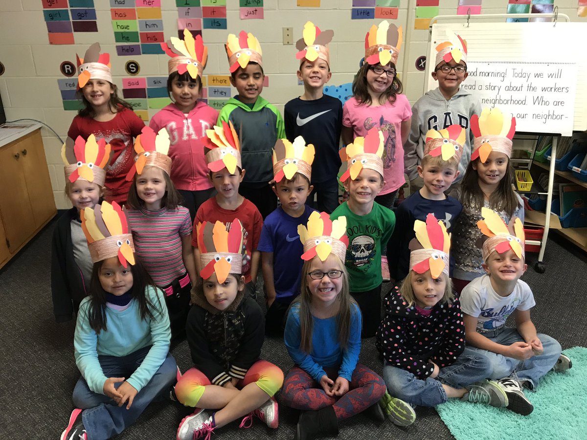 Happy Thanksgiving from my little  turkeys!! <a href="/PCElemSchool/">PC Elementary School</a> #lakeviewvikes