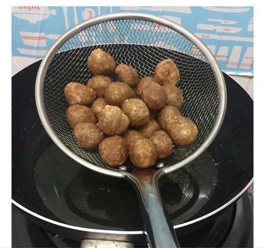 khazmankm's tweet photo. Assalamualaikum guys !  Cena's Meatball minggu ni ada buat delivery
Sesiapa yang nk join delivery boleh klik link ni https://t.co/9eUho9lNaQ https://t.co/dIIqwy52pR