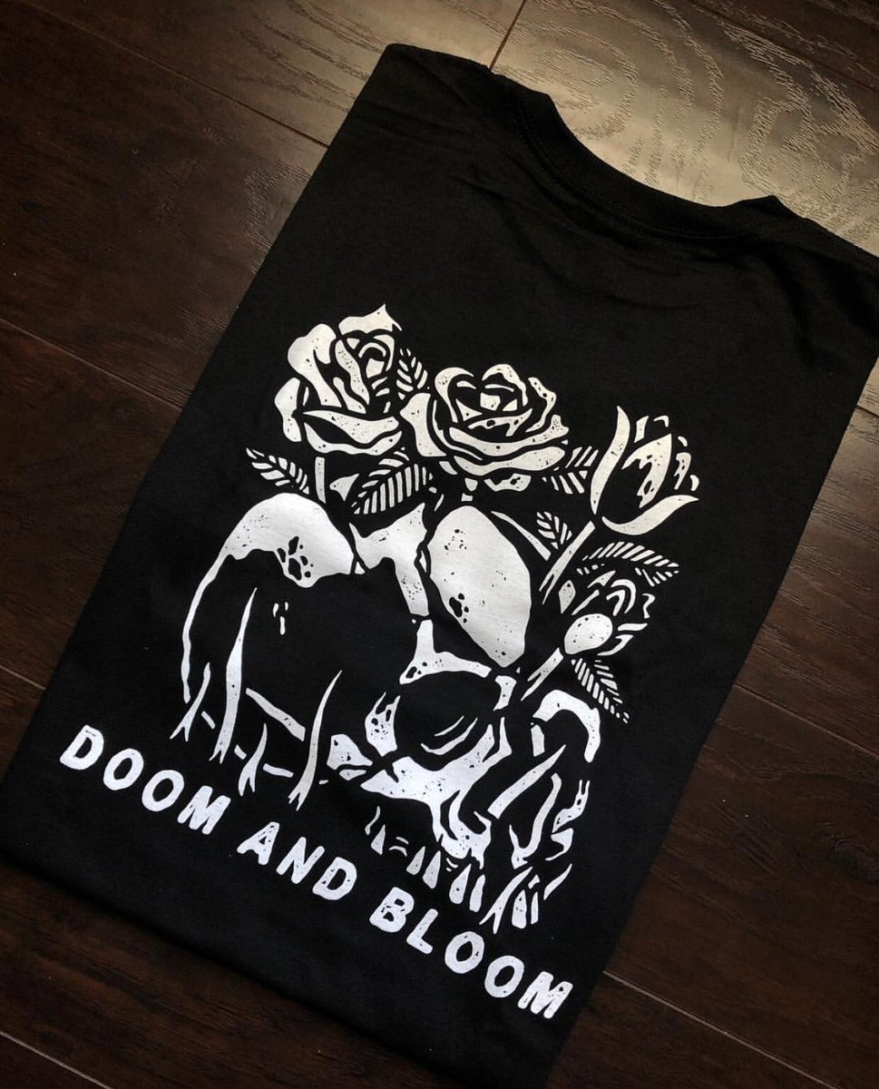 awarewolfco's tweet image. doom &amp;amp; bloom 🙌🏻 #awarewolfapparel #markingourterritory