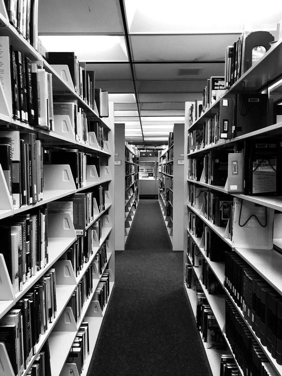 sanju_devil's tweet photo. Books just don’t go with you, they take you where you’ve never been.
#books #librarylife #TuesdayThoughts #gradlife #quietness #tones #quoteoftheday #PicOfTheDay #PhotographyIsArt #BlackNWhite #UofM #Michigan #bookworm #Organised #light #motivation #lifequotes #photographer https://t.co/jOGfUZfG8B