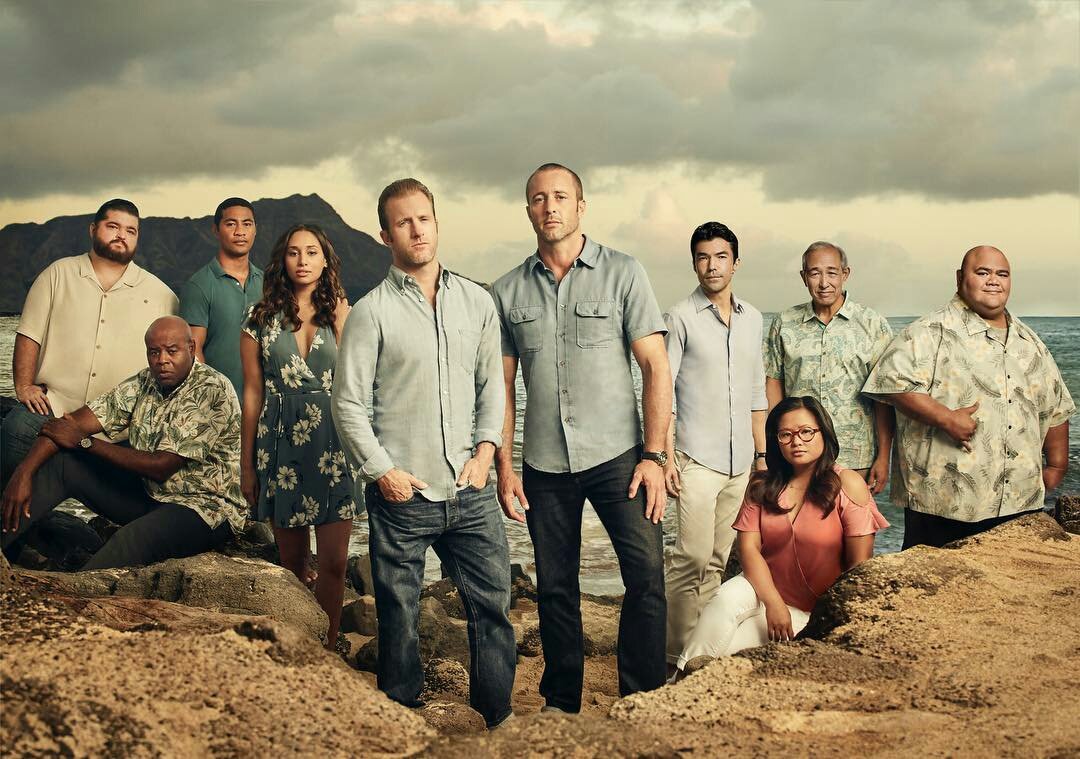 SurfBelle2's tweet photo. Regrann from @plenkov  -  Because we are so thankful for the support... #h50 #newcastphoto #cbs #letstrytobreaktheinternet  -  https://t.co/sokiiDUxvm https://t.co/eRNOpZ6r5i