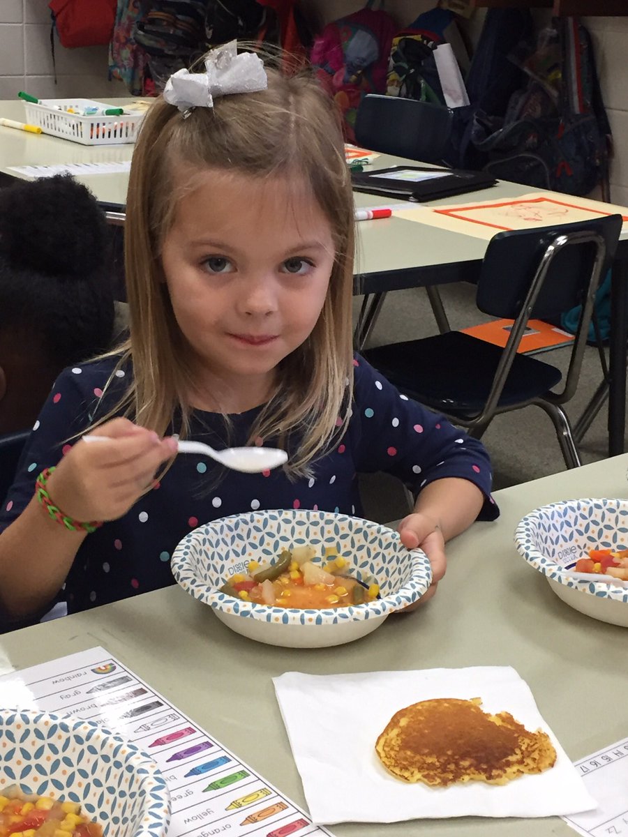 TGSKindergarten's tweet photo. Friendship Soup and Cornbread! https://t.co/aBUKgN2e71