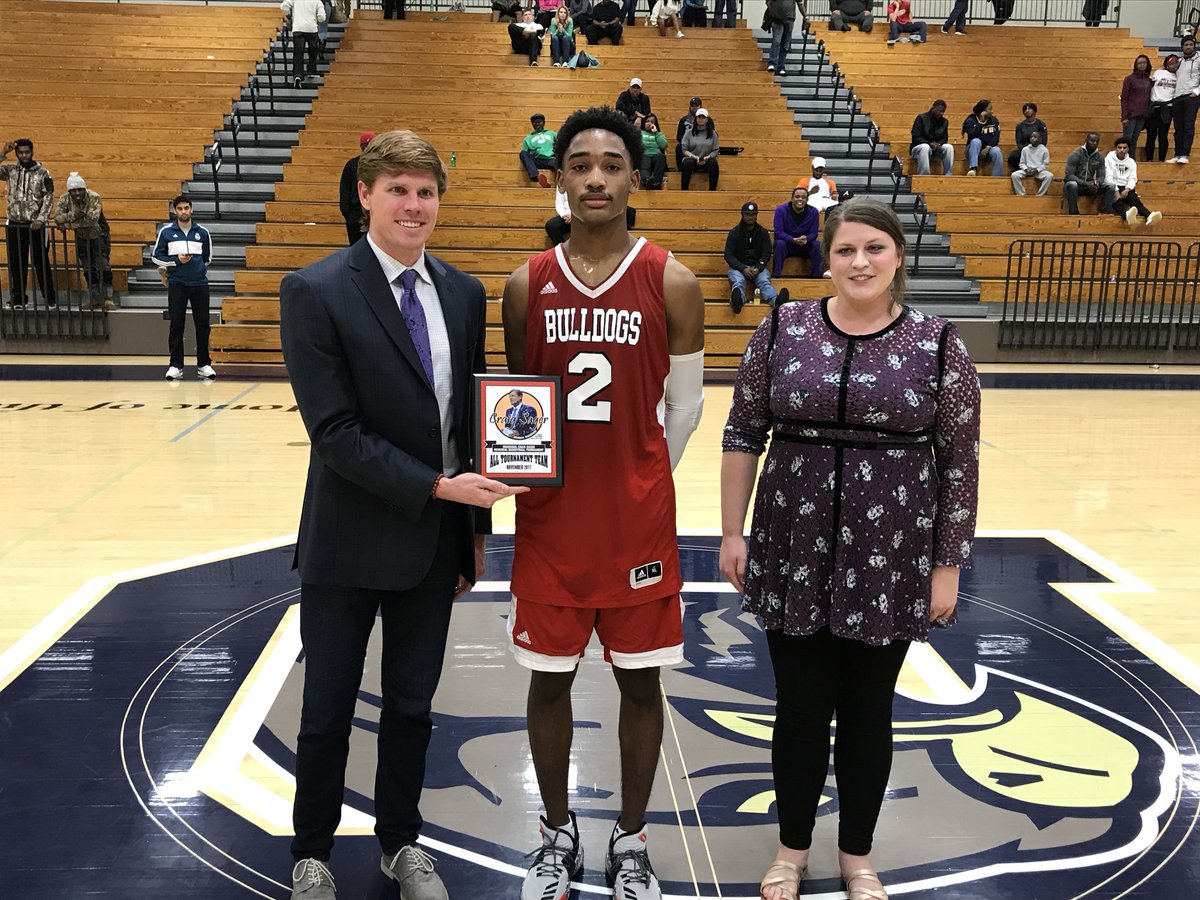 KyleSandy355's tweet photo. F
3A No. 1 @MOCO_Hoops 57
5A No. 1 @Buford_MBB 54

@tyrinlawrence 16p 11r 4a 4s
Stevin Green 13p 4r
Anthony Cooper 12p 5r 1s 2b
Alec Woodard 10p 2r 5a

@BigTime_MW 23p 8r
@davidvitijr 12p 5r 1a
Donell Nixon 8p 3r 5a 2s
Alex Jones DNP

@SagerTournament https://t.co/rVg9LDpT1Q