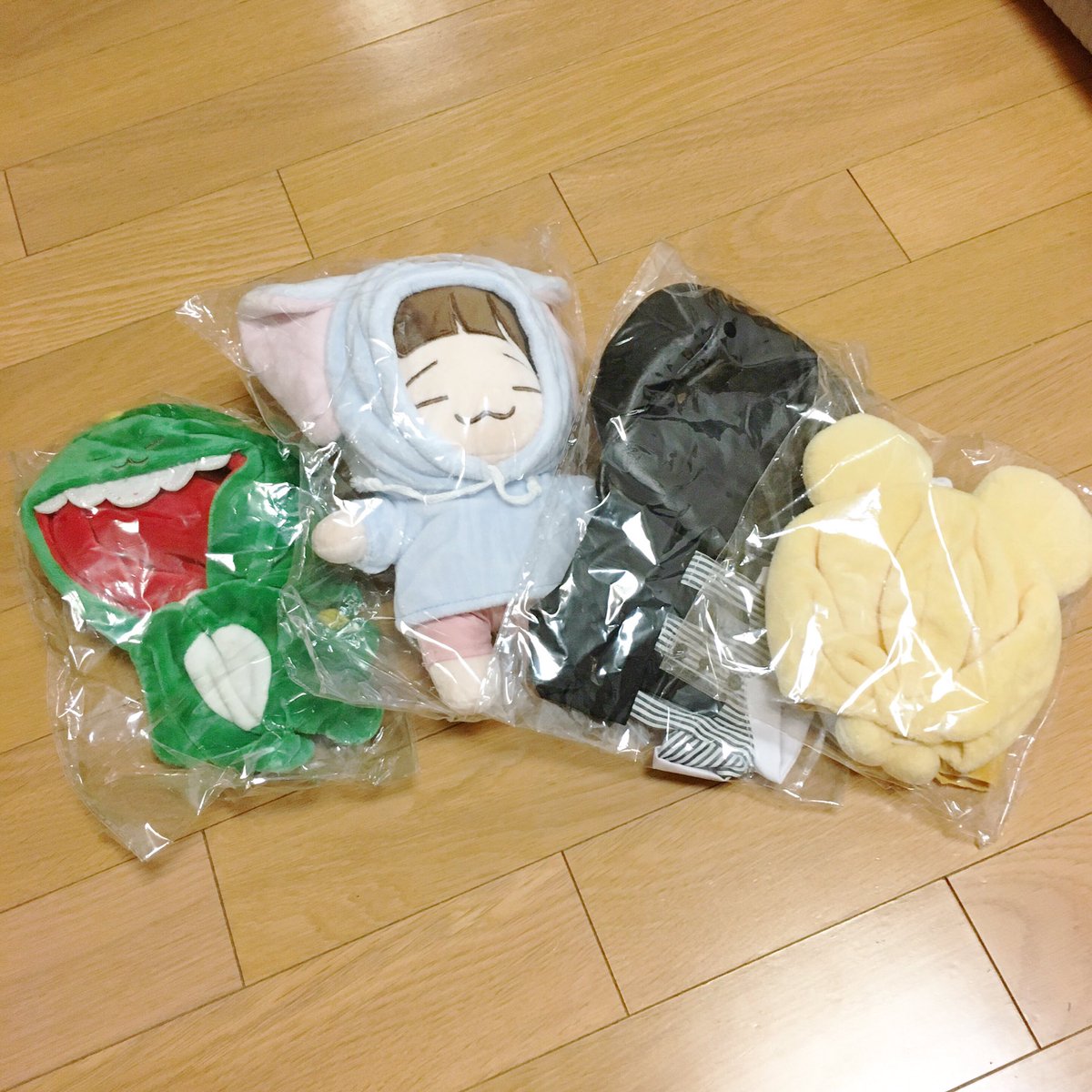 exomanzu's tweet photo. 첸뽀(chenbo) 판매합니다!
미개봉이고 상태 정말 좋아요~ DM주세요!

#chenbo #첸뽀양도 #첸뽀 https://t.co/oo0QhIwPQ1