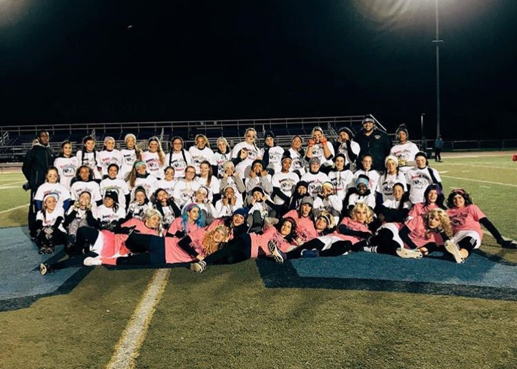 MiddletownCO19's tweet photo. Good game girls you got it next year:)π #powderpuff2017 #bleedblue https://t.co/3JkzcOrKYd