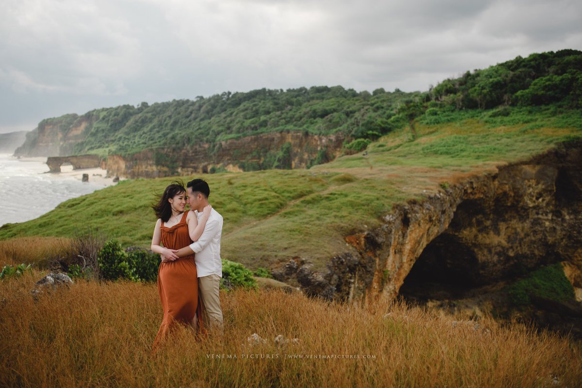 But the most beautiful things in life are not things. They're people, places, memories and pictures. They're feelings and moment, and smiles, and laughter #venema #sumba #wedding #weddingphotography #weddingvideo #couplegoals