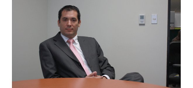 Corresponsables's tweet photo. #RSE es mucho más que dar dinero - Renzo Velarde #CorrPeru 👉 https://t.co/TuMFexaTEw https://t.co/1PXUnv4gEw