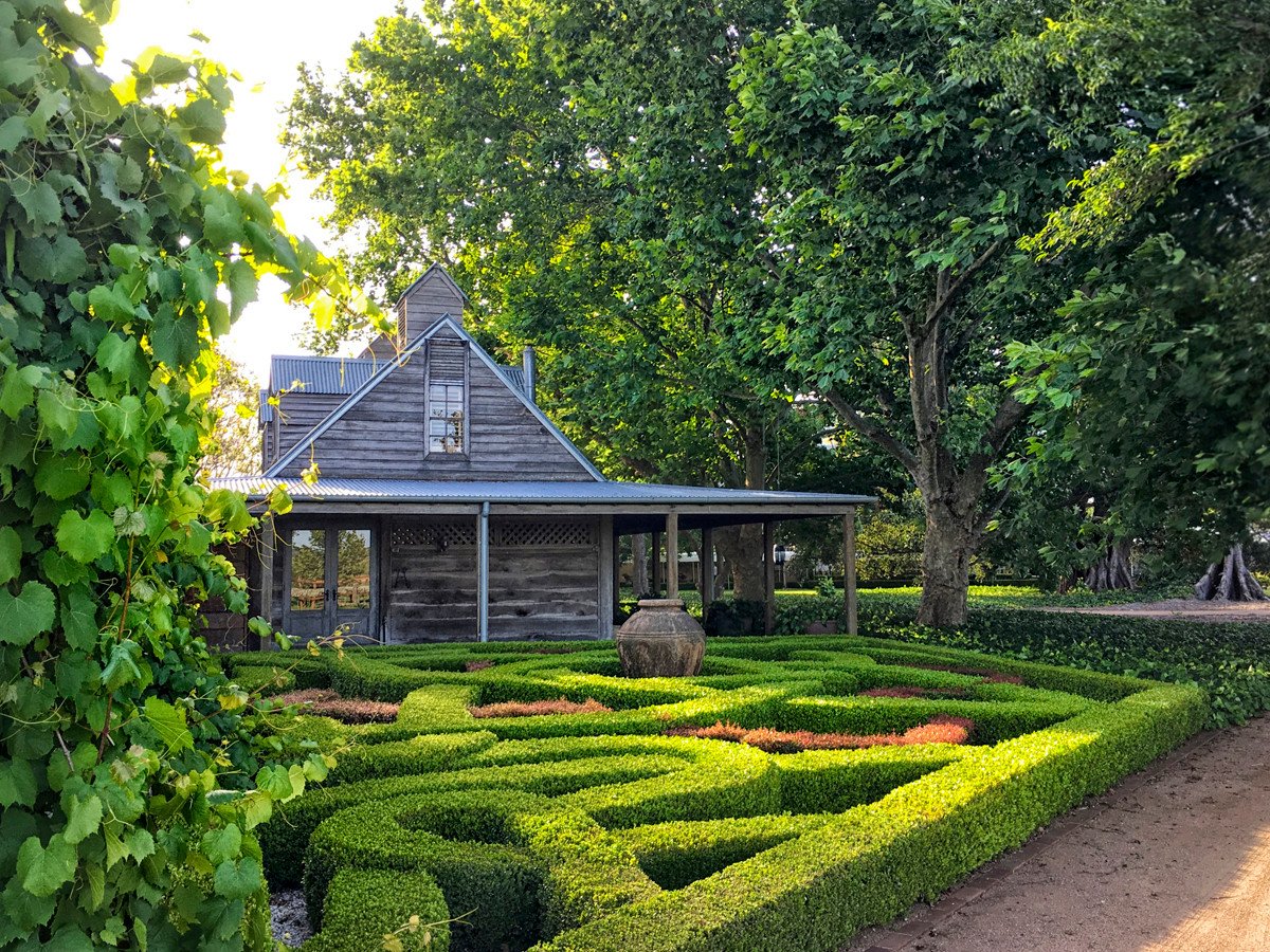 corecreatesyd's tweet photo. 13 FIREPLACES, 18M HEATED POOL, 16.85 ACRES AND 20 ROOMS
Source: https://t.co/dexs0Nwt30
#forsale #selling #create #innovate #realestatenews #realestate #corecreate #news #propertynews #nowra #nsw #checkitout #facebook #socialmedia #marketing #fireplaces #tenniscourt #pool https://t.co/l24TKR4fGw