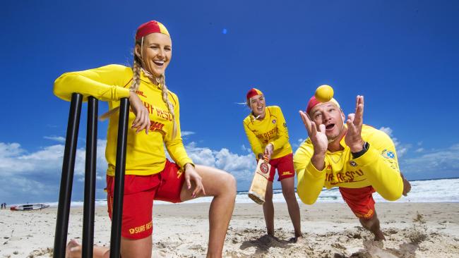 lifesavingqld's tweet photo. An open letter to @TheBarmyArmy ahead of the #Ashes🏏☀️🍺 Read it here: https://t.co/g6YtU8Z9oS 📸: @NigelHallett @couriermail https://t.co/E7SzkMjPwR